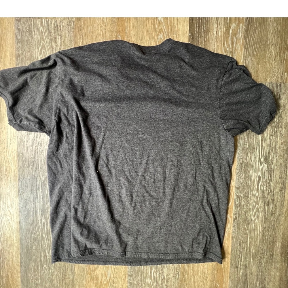 Johnny Cash T-Shirt Mens 2X Charcoal Gray Man in Black Tennessee Three Graphic - Picture 5 of 6